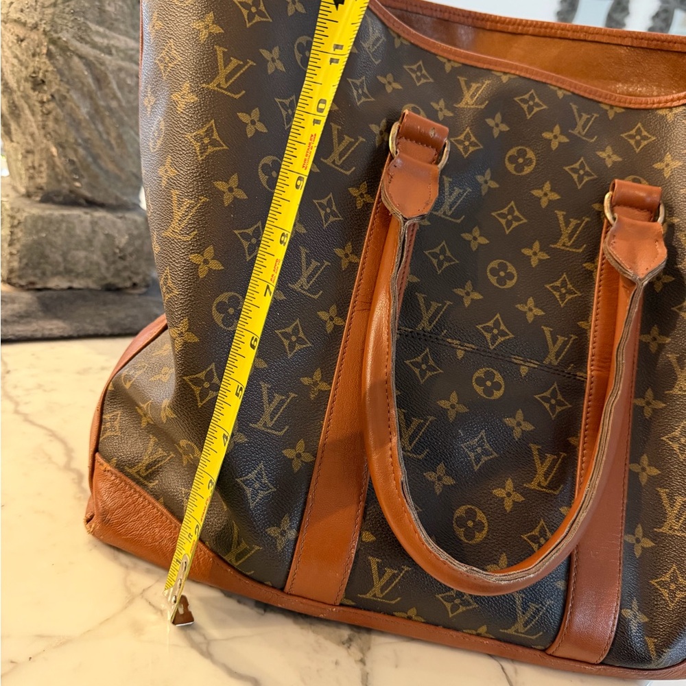 Louis Vuitton Brown Monogram Travel Bag - Picture 7 of 9